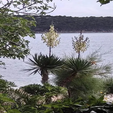 In Near Sandy * Supetarska Draga