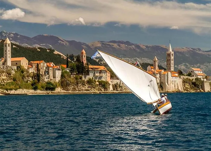 In Near Sandy * Supetarska Draga